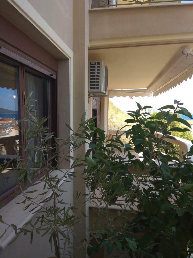 Apartment Fotini's Néa Péramos
